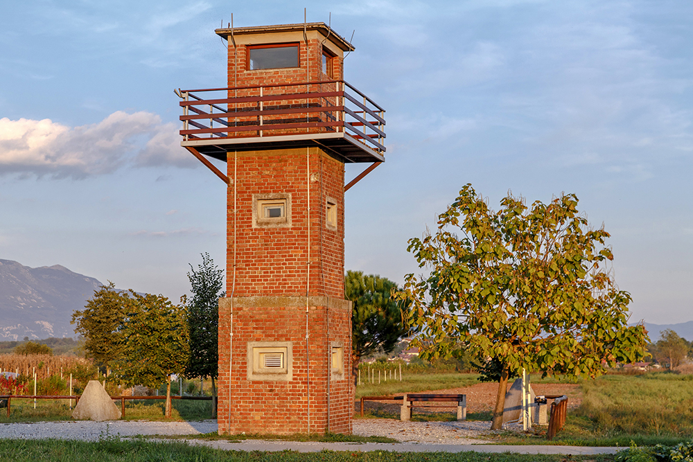 Vojaški stražarski stolp