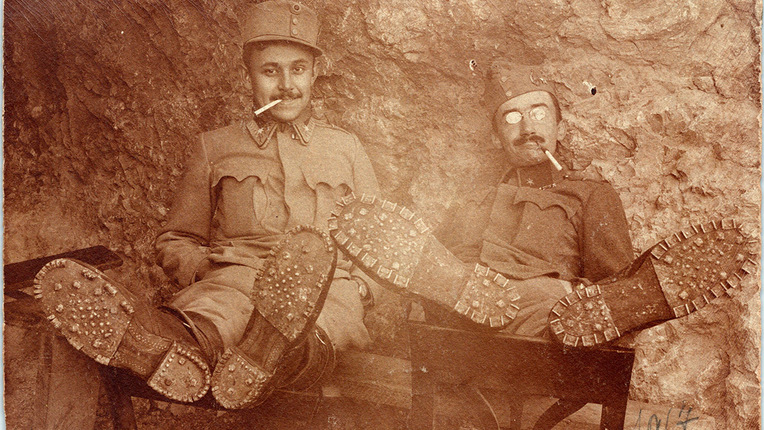 Individualni in skupinski portreti. Neznan fotograf, Goriški muzej, inv. št. 30152